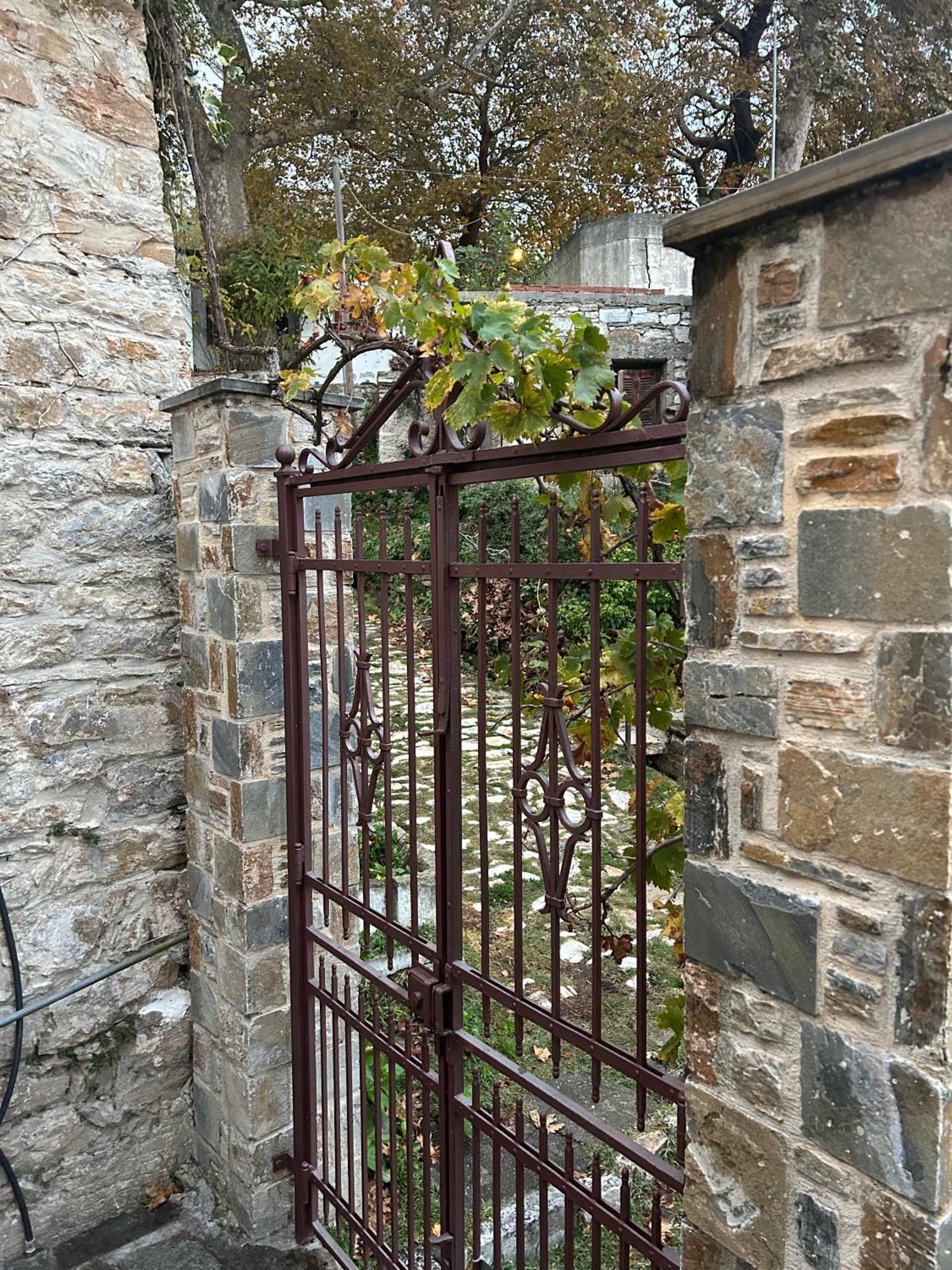 Νόνη Apartamento Miléai Exterior foto